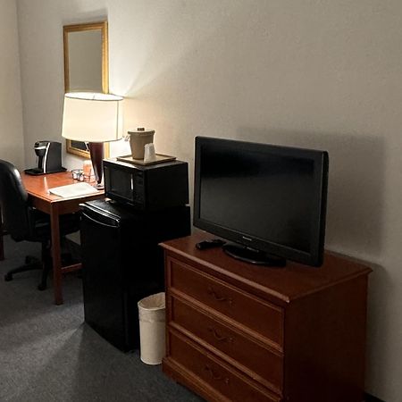 Clarion Inn Frederick Event Center Ngoại thất bức ảnh