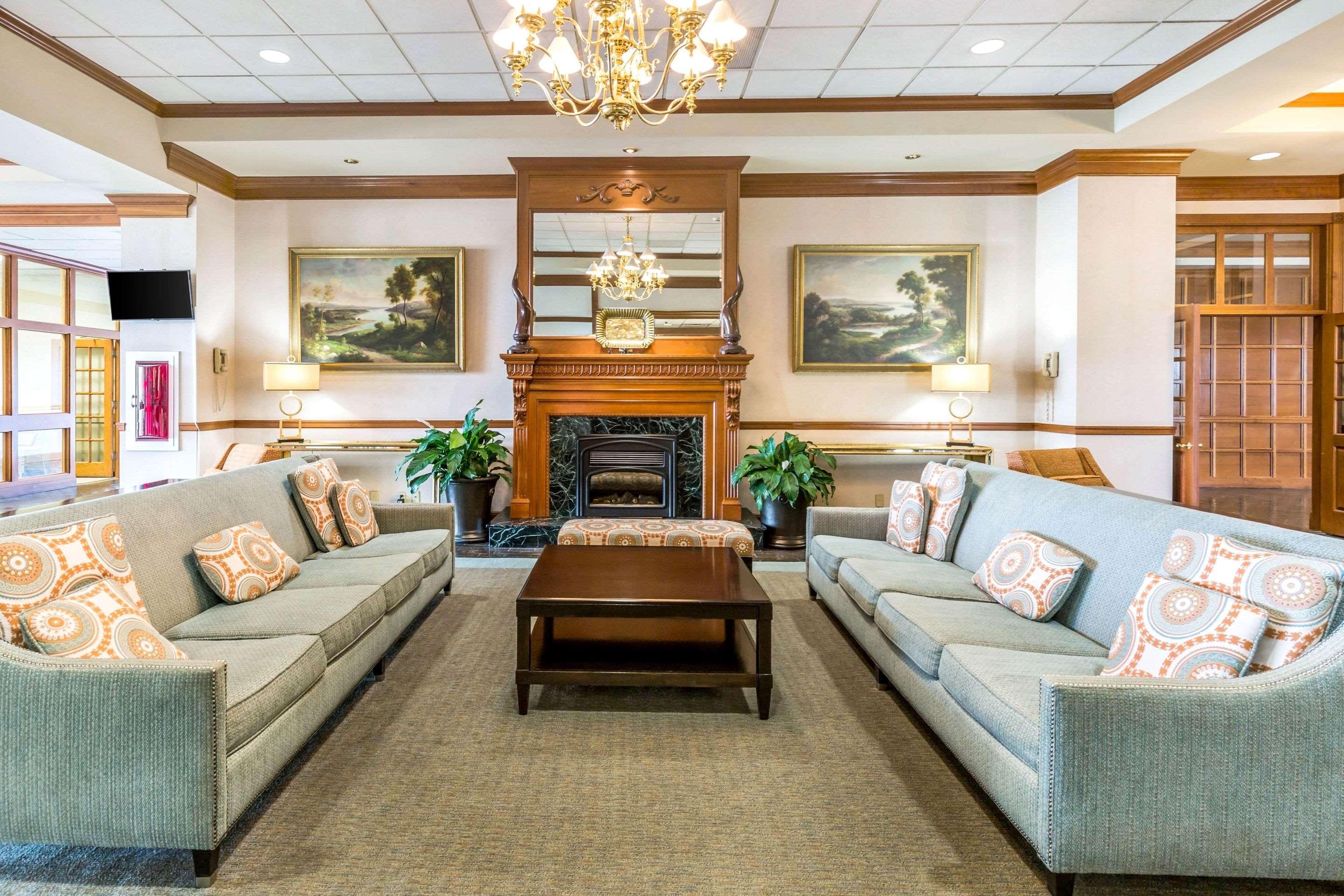Clarion Inn Frederick Event Center Ngoại thất bức ảnh