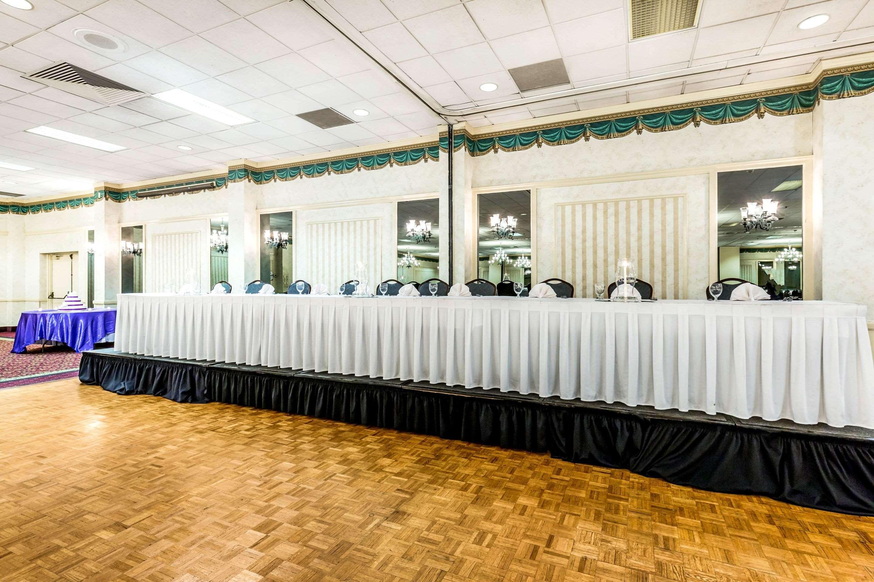 Clarion Inn Frederick Event Center Ngoại thất bức ảnh