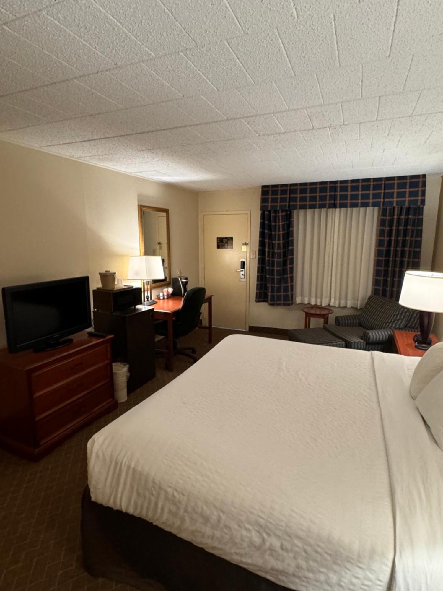Clarion Inn Frederick Event Center Ngoại thất bức ảnh