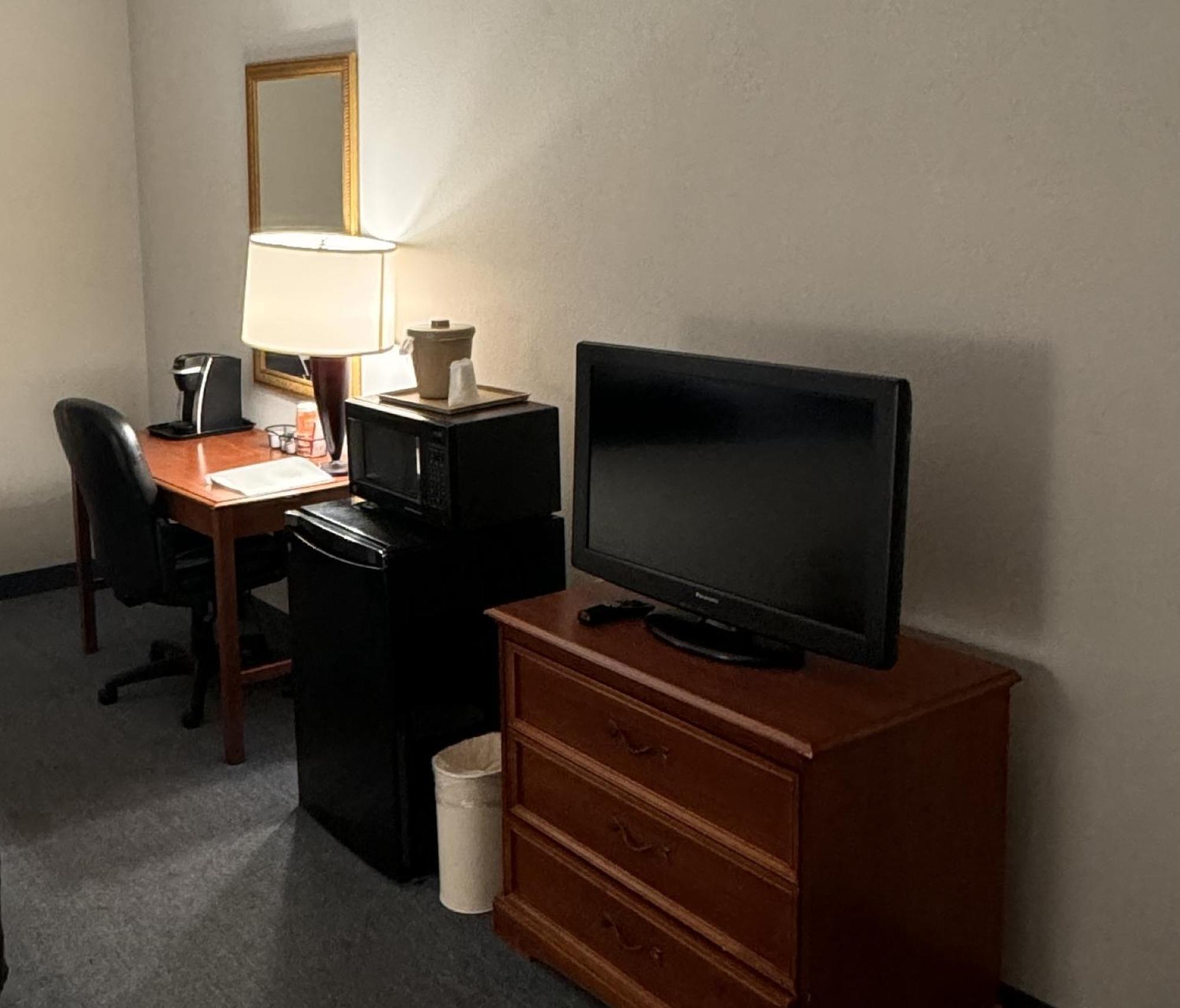 Clarion Inn Frederick Event Center Ngoại thất bức ảnh