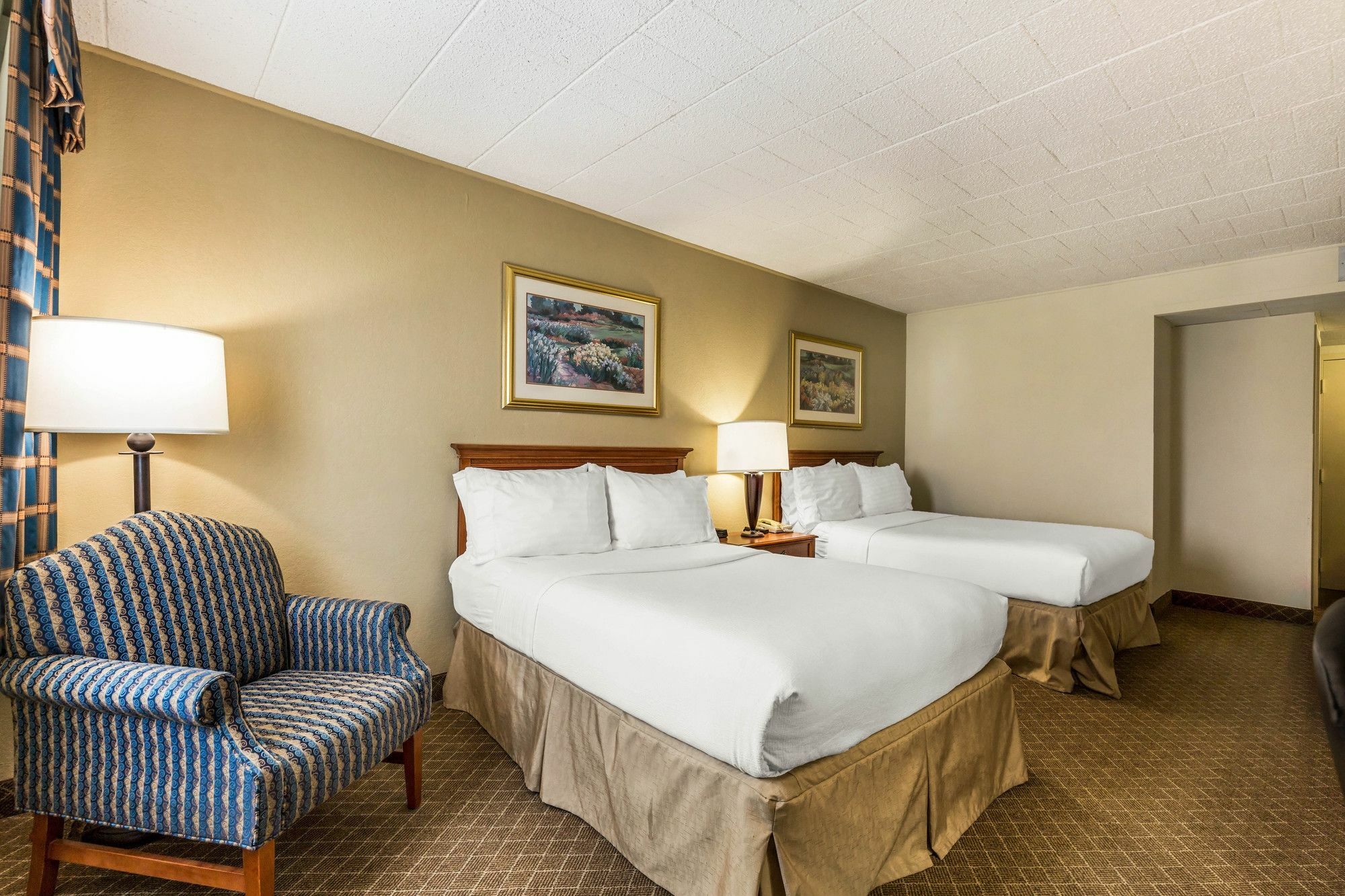 Clarion Inn Frederick Event Center Ngoại thất bức ảnh